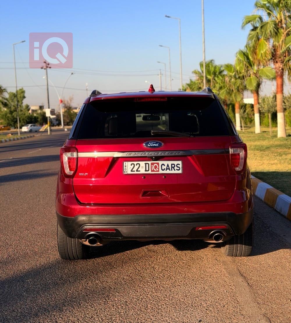 Ford Explorer